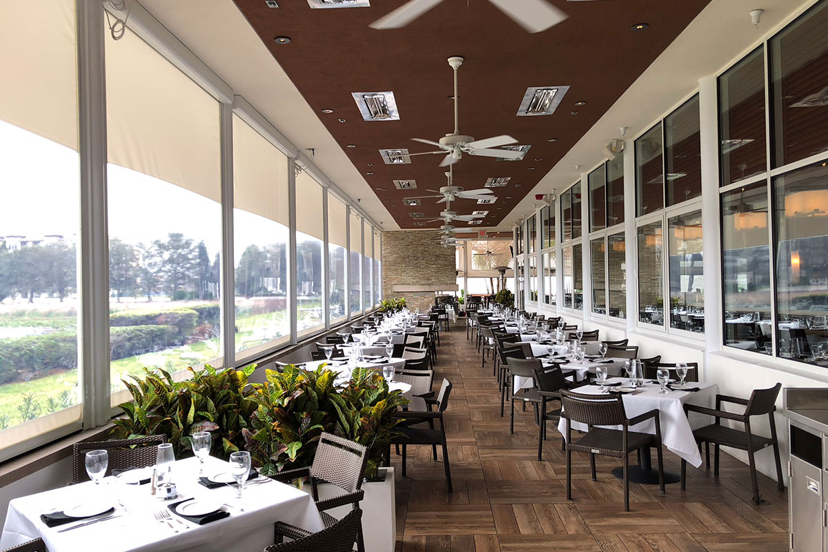 Fenetex motorized screens on a commercial restaurant patio in Oregon